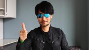 Kojima-Thumbs-Up