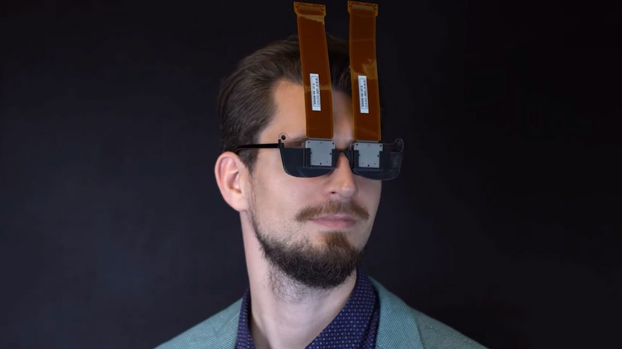 هدست VR هولوگرافیک