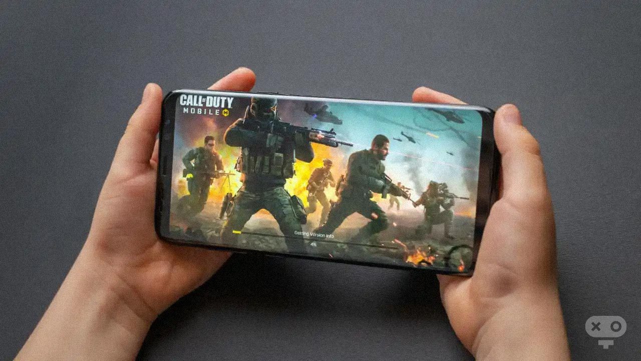 بررسی میزان شارژ موبایل در حل مشکل لگ بازی Call of Duty Mobile