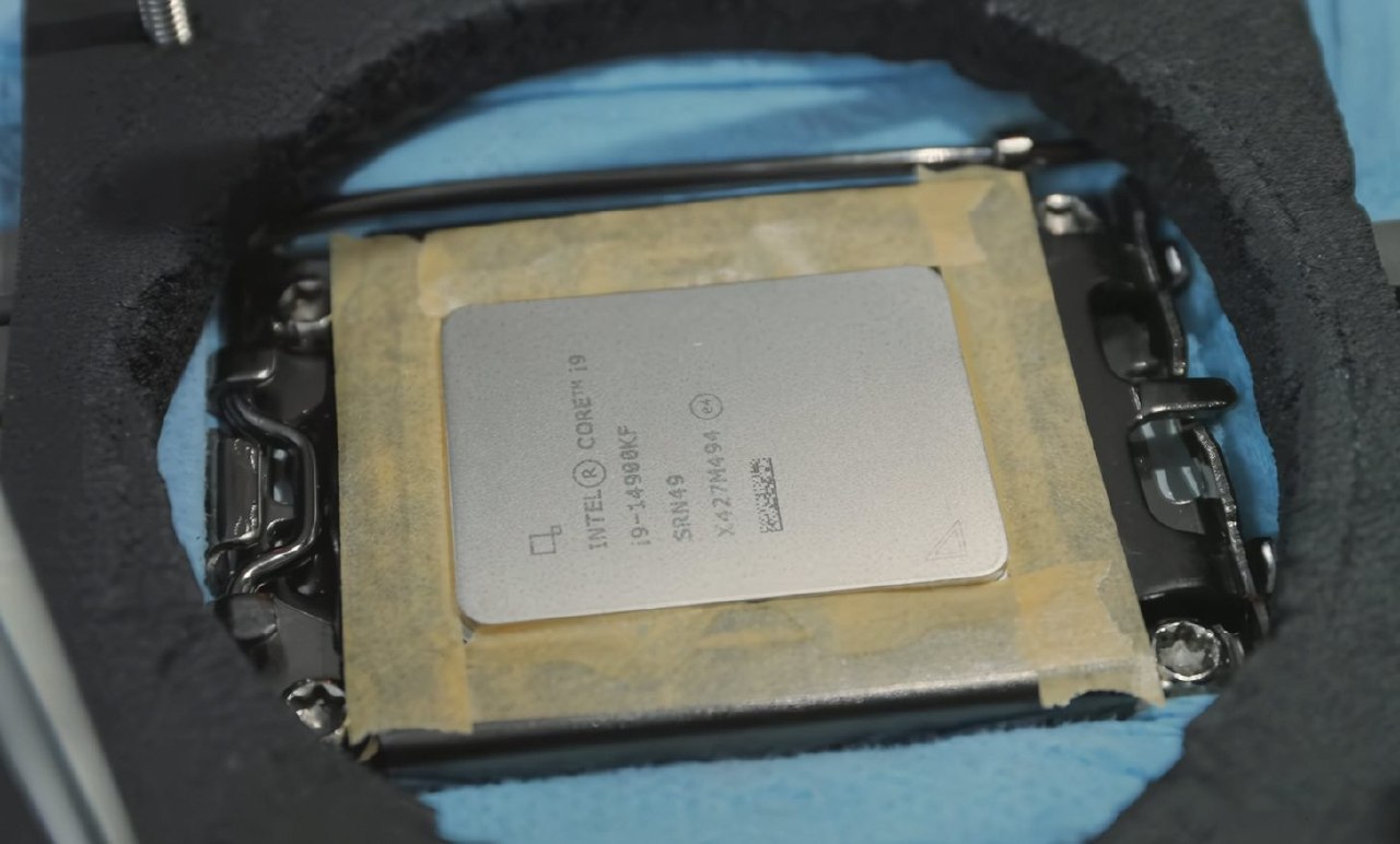 رکورد اورکلاک پردازنده اینتل CPU